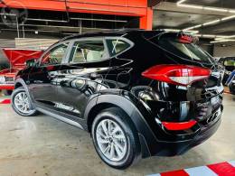 HYUNDAI - TUCSON 1.6 16V T-GDI GLS ECOSHIFT - 2017/2018 - PRETA - R$ 106.900,00