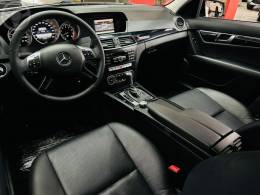 MERCEDES-BENZ - C 180 1.6 CGI SPORT 16V TURBO 4P AUTOMÁTICO - 2014/2014 - BRANCA - R$ 81.900,00