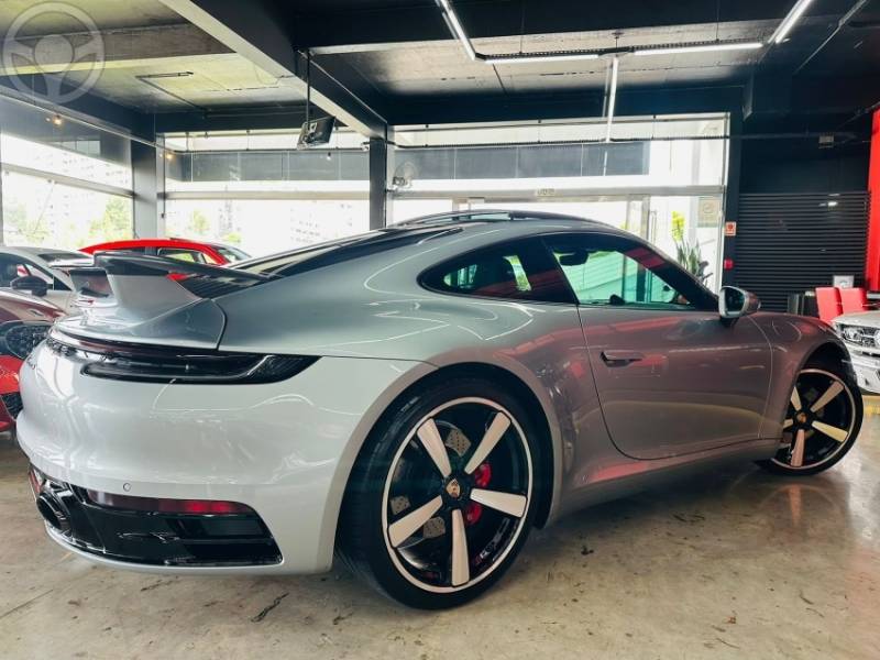 PORSCHE - 911 3.8 CARRERA S COUPÉ 6 CILINDROS 24V 2P AUTOMÁTICO - 2019/2020 - PRATA - Sob Consulta