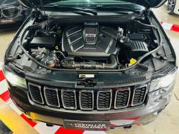 JEEP - GRAND CHEROKEE 3.0 LIMITED 4X4 V6 24V TURBO DIESEL 4P AUTOMÁTICO - 2018/2018 - CINZA - R$ 205.900,00