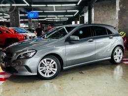 MERCEDES-BENZ - A 200 1.6 TURBO 16V FLEX 4P AUTOMÁTICO - 2016/2017 - CINZA - R$ 107.900,00