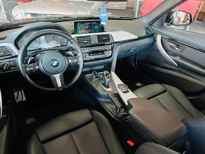 BMW - 320I 2.0 M SPORT GP 16V TURBO ACTIVE FLEX 4P AUTOMÁTICO - 2017/2017 - PRETA - R$ 159.900,00