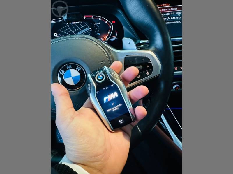 BMW - X7 4.4 XDRIVE 50I M SPORT V8 BI-TURBO 32V 4P AUTOMÁTICO - 2021/2021 - AZUL - R$ 739.900,00