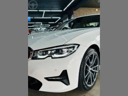 BMW - 320I 2.0 SPORT 16V TURBO 4P AUTOMÁTICO - 2019/2020 - BRANCA - R$ 199.900,00