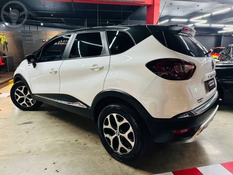 RENAULT - CAPTUR 2.0 16V FLEX INTENSE AUTOMÁTICO - 2020/2021 - BRANCA - R$ 91.500,00