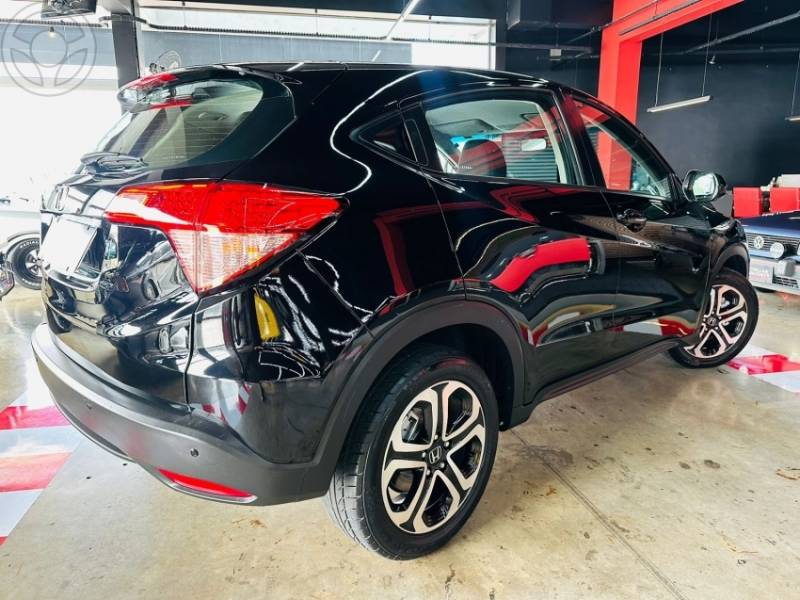 HONDA - HR-V 1.8 16V FLEX LX 4P AUTOMÁTICO - 2016/2016 - PRETA - R$ 82.900,00