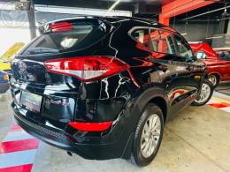 HYUNDAI - TUCSON 1.6 16V T-GDI GLS ECOSHIFT - 2017/2018 - PRETA - R$ 109.900,00