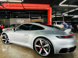 PORSCHE - 911 3.8 CARRERA S COUPÉ 6 CILINDROS 24V 2P AUTOMÁTICO - 2019/2020 - PRATA - Sob Consulta