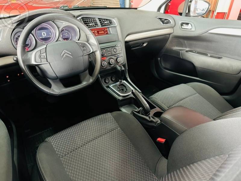 CITROËN - C4 LOUNGE 1.6 ORIGINE 16V TURBO FLEX 4P AUTOMÁTICO - 2017/2018 - BRANCA - R$ 59.900,00