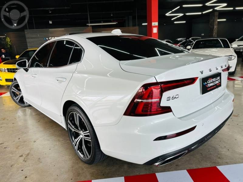 VOLVO - S60 2.0 T5 INSCRIPTION 16V TURBO 4P AUTOMÁTICO - 2019/2020 - BRANCA - R$ 179.900,00