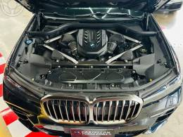 BMW - X7 4.4 XDRIVE 50I M SPORT V8 BI-TURBO 32V 4P AUTOMÁTICO - 2021/2021 - AZUL - R$ 739.900,00