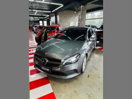 MERCEDES-BENZ - A 200 1.6 TURBO 16V FLEX 4P AUTOMÁTICO - 2016/2017 - CINZA - R$ 107.900,00